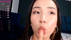 Naughty Japanese babe Ayaka Tomoda masturbates